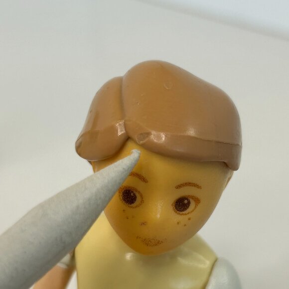 Little Tikes Place Miniatures Wheelchair and Two Friend Figures Set 1993 USA - Picture 14 of 16